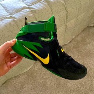 Oregon LeBron solider 9 size 12